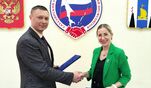 Контроль, взаимопомощь, реализация совместных проектов: Сахалинский областной союз организаций профсоюзов и региональное отделение политической партии &laquo;Единая Россия&raquo; заключили соглашение о сотрудничестве
